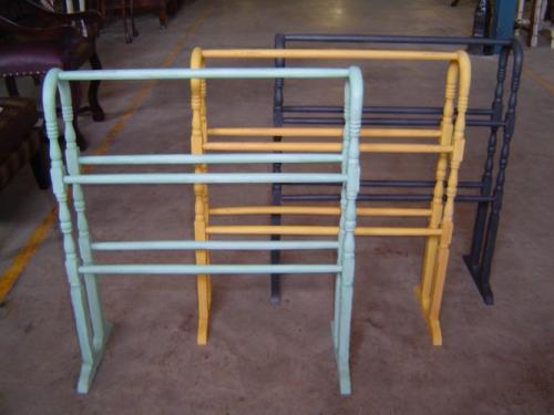 Painted Quilt Racks: (HK776, HK777-P)